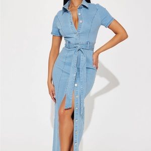 - ❤️NWT NEVER WORN LONG BLUE JEAN DRESS❤️